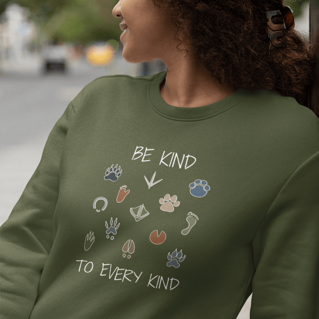 Be Kind Women's Green Sweatshirt